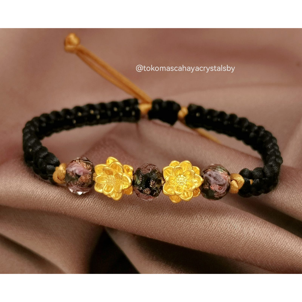 Gelang Charm 2 Teratai / Lotus Besar emas kadar 24k HK Hongkong 999% 999 &amp; Gelang Batu Variasi Serut