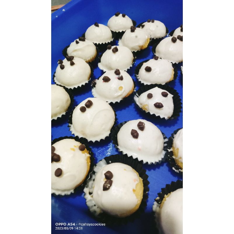 

cookies toping coklat whit