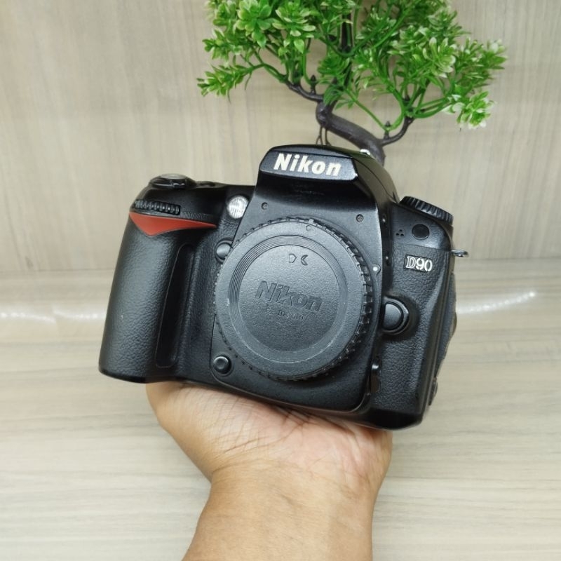 Nikon D90 Body Only