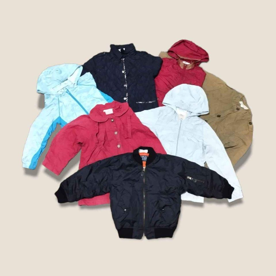 Jaket kulit anak branded terawat