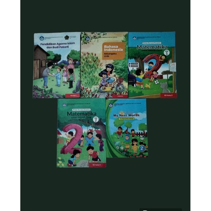 BUKU PAKET KELAS 2 SD KURIKULUM NERDEKA