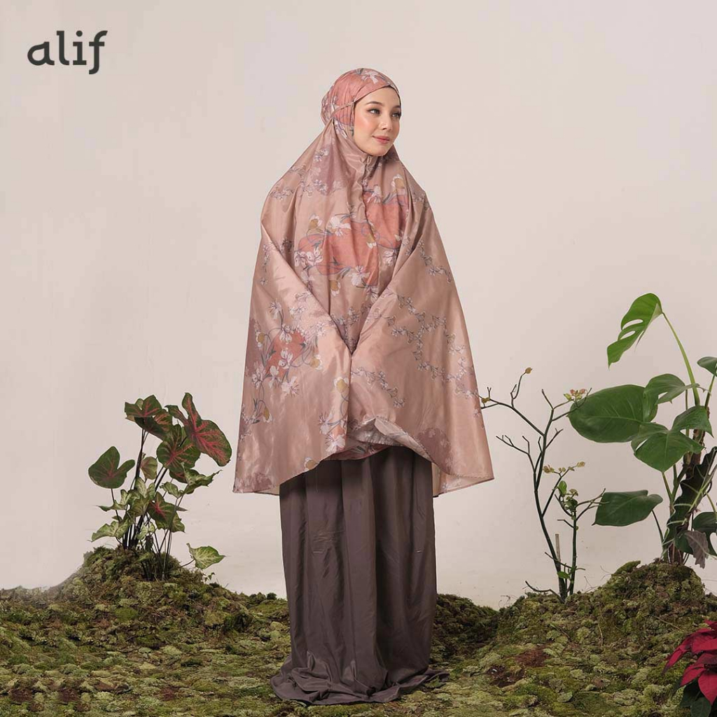 ALIF MUKENA MINI MOTIF PARASUT PREMIUM KOREA TRAVEL - PEONY IN COFFEE BEAN ( MKN-215 )