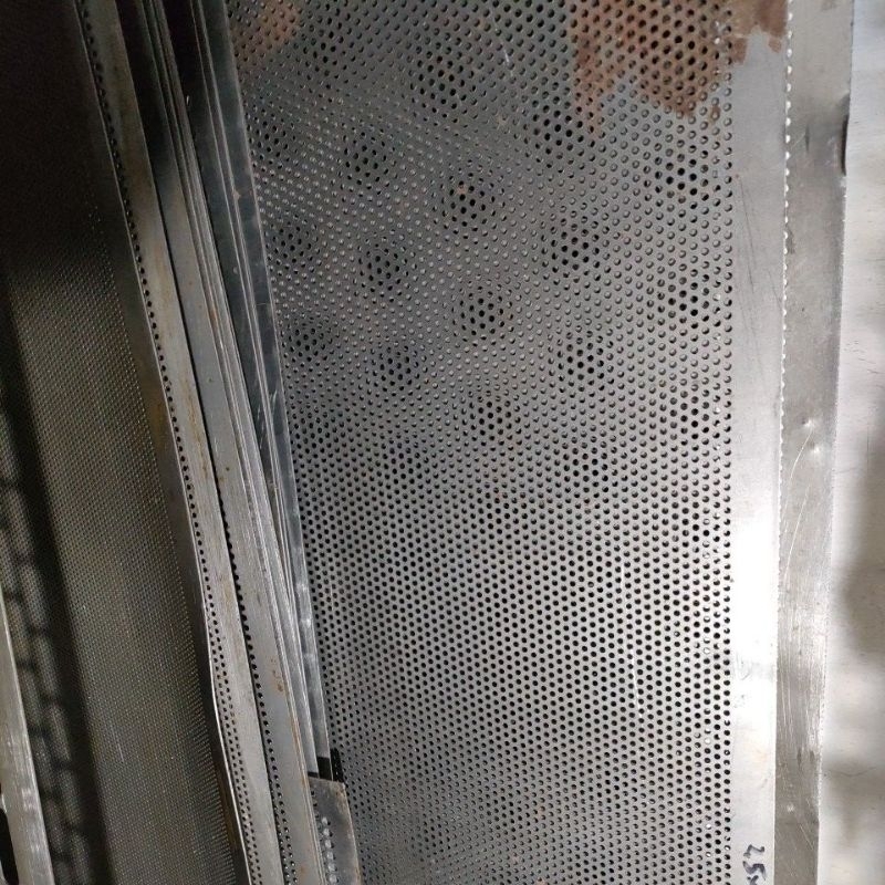 NEW Plat Besi Lubang Motif Bulat 100x200 cm/ 1x2 M Plat Lubang 1mm, 1,5 mm, 2 mm, 3 mm,4 mm ,5 mm