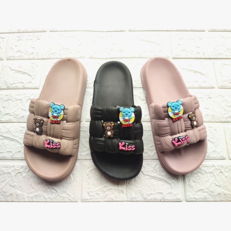 sandal slop wanita vanchnee karet senyawa model koya kiss