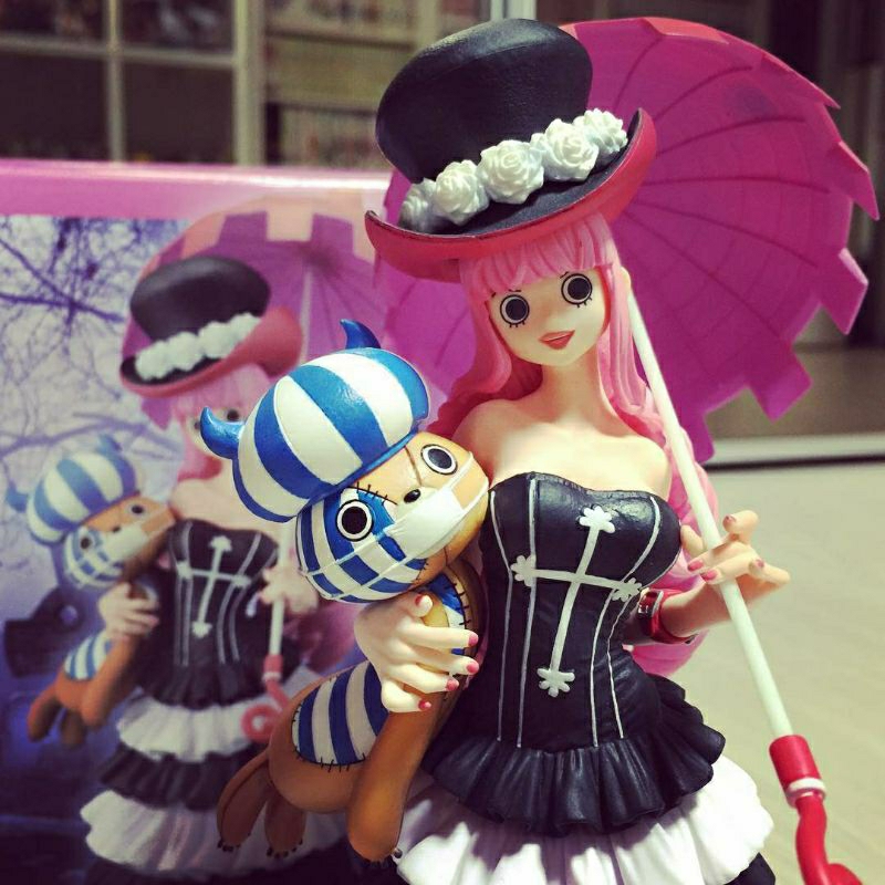Action Figure Perhona One Piece Grandline Lady Dxf