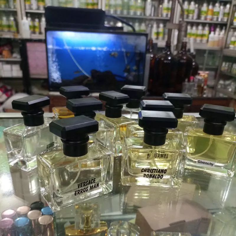 parfum refill 30ml  botol chanel petak harga 25k, kualitas super, bebas request aroma