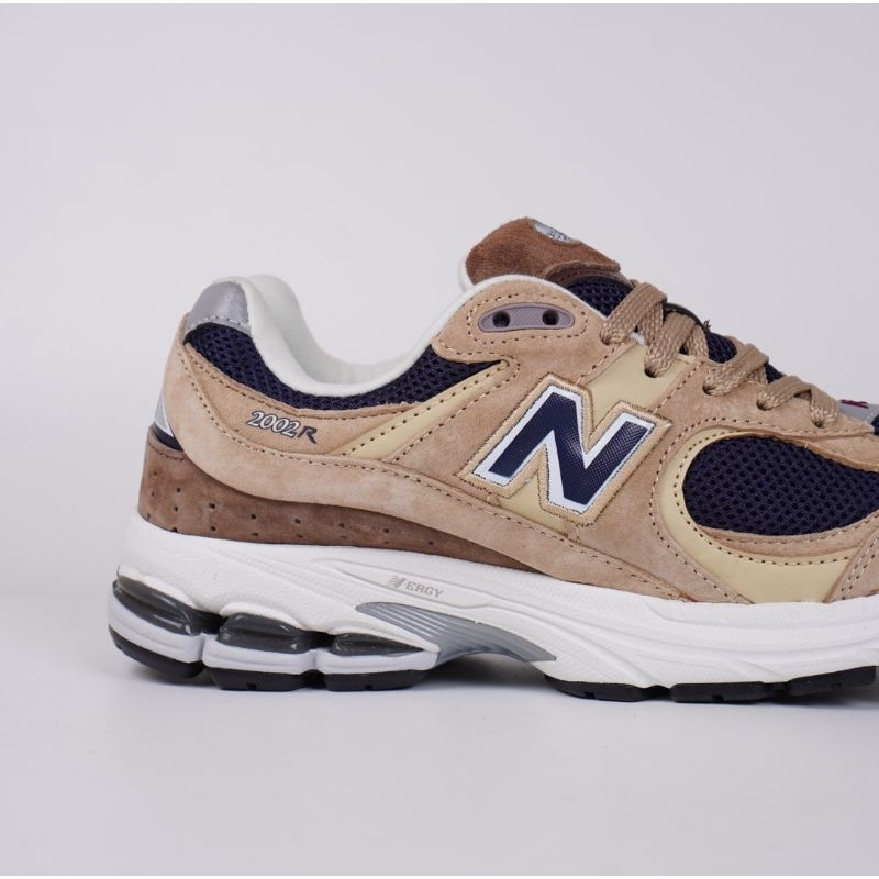 Sepatu New Balance 2002r Beige Navy Blue