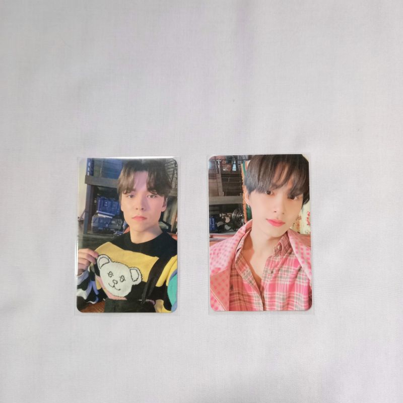 Photocard Majalah Going Seventeen White version