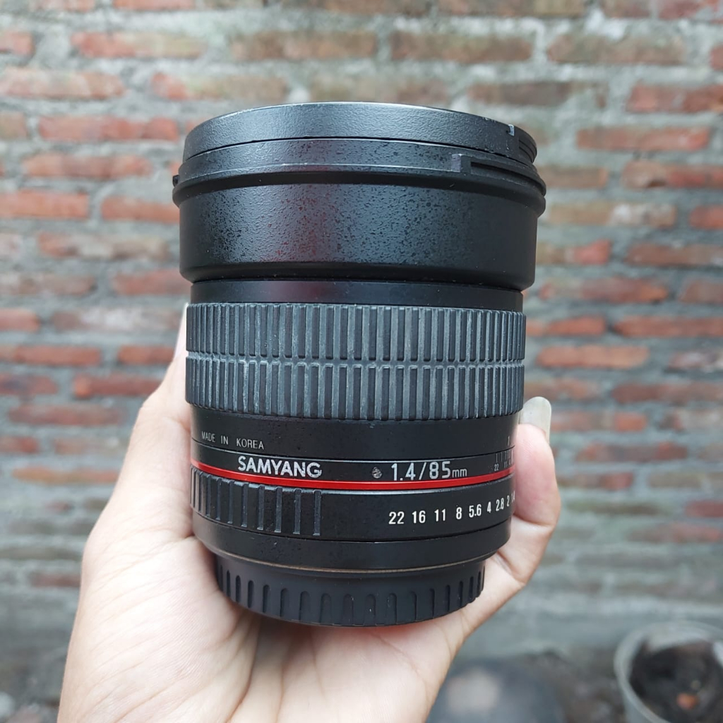 Lensa Samyang 85mm f1.4 MF Canon / Lensa Second / Lensa Kamera Murah