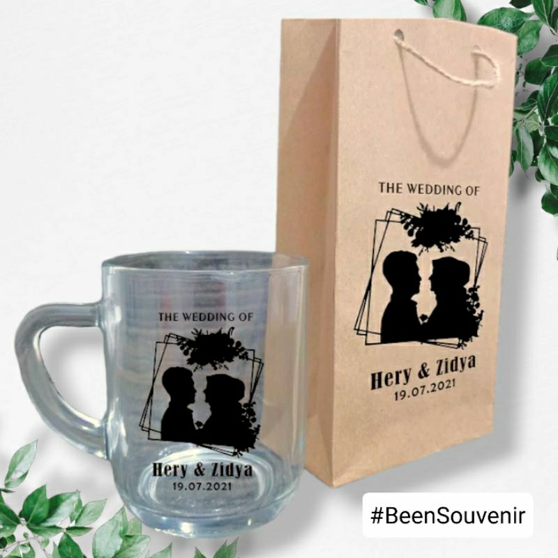 Souvenir Gelas Cangkir Mug Desain Custom Paperbag Rustik