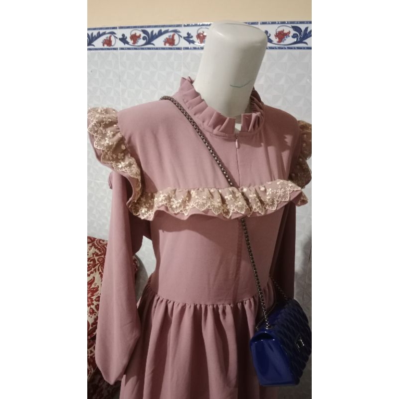 gamis crincle renda dada