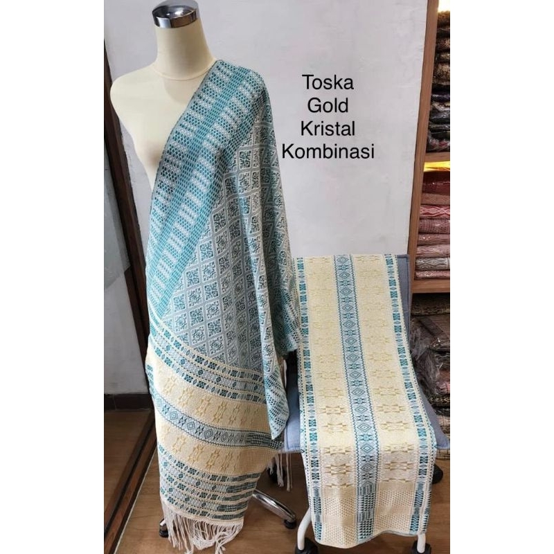 Tumtuman Tarutung Tanpa Sambungan Songket Pengantin Kombinasi