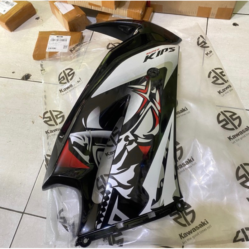 Kanan Sayap fairing ninja Rr new putih sE 2013