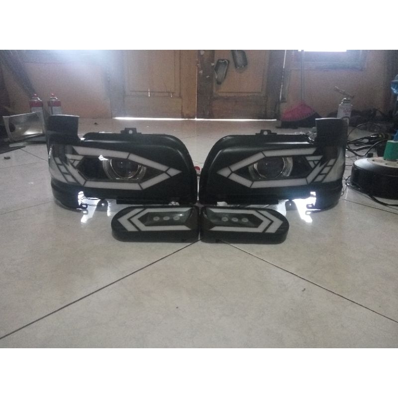 Headlamp Custom Biled T120SS & Stoplamp Custom
