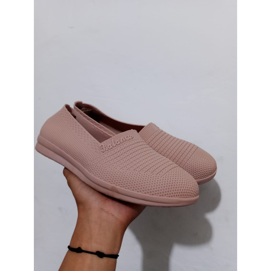 TERMURAH...Sepatu Karet Slip On Wanita 408 / New BALANCE import cina 401 lentur flexsible nyaman dipake  Sepatu Jelly