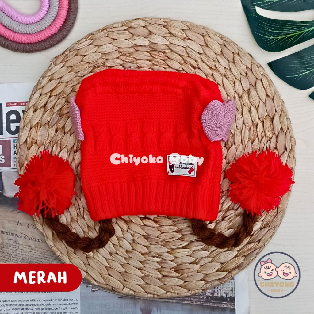 Topi Bayi Perempuan Rajut Pompom Model Kepang / Topi Rajut Premium Baby Girl model Kepang Chiyoko Baby