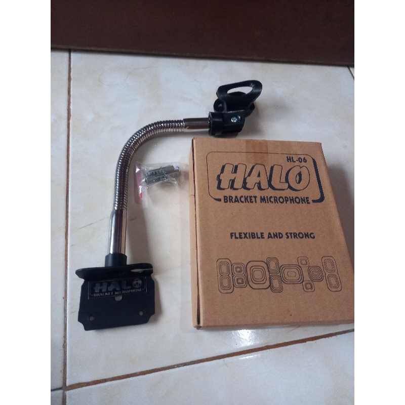 Stand Mic Tempel Dinding panjang 40 cm plus Holder Mic dan ada baut feesher nya ,Brengket microphone