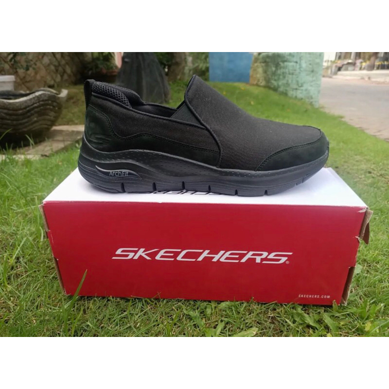 Skechers Arch Fit Leverich
