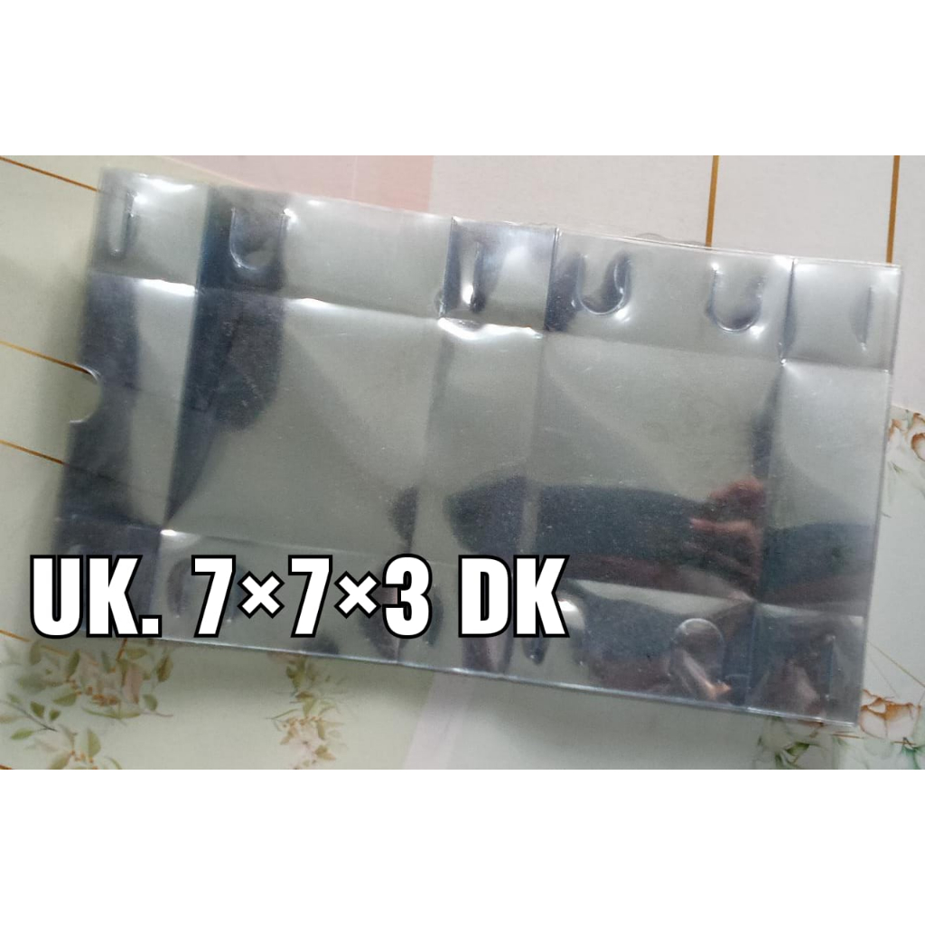 

KOTAK MIKA SOUVENIR 7x7x3 DUSKUE/DK MINIM 100 PCS