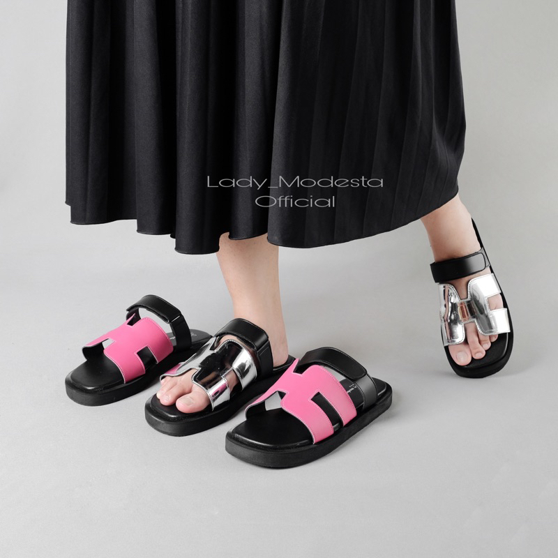 Sellena sandal wanita