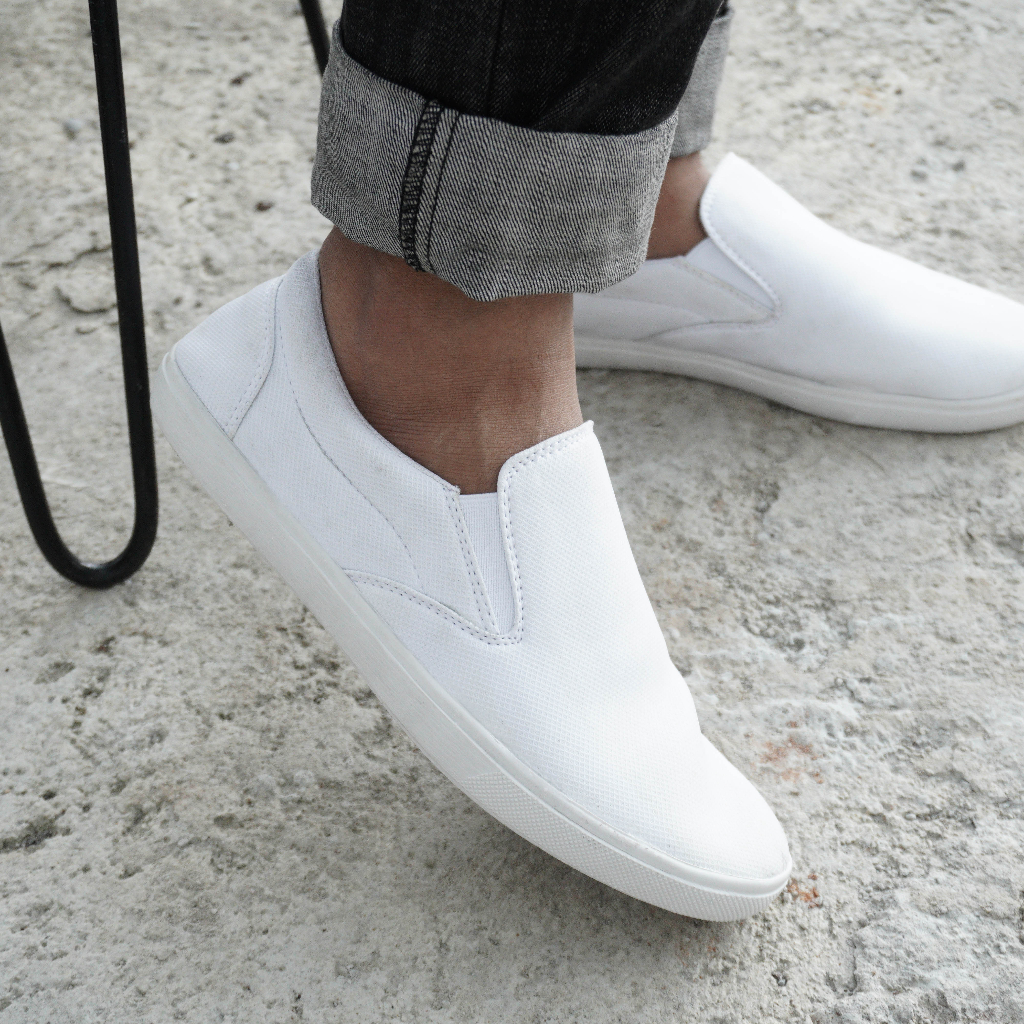 sepatu slip on pria Walkers OG Murah Keren Berkualitas Sepatu Kasual Santai