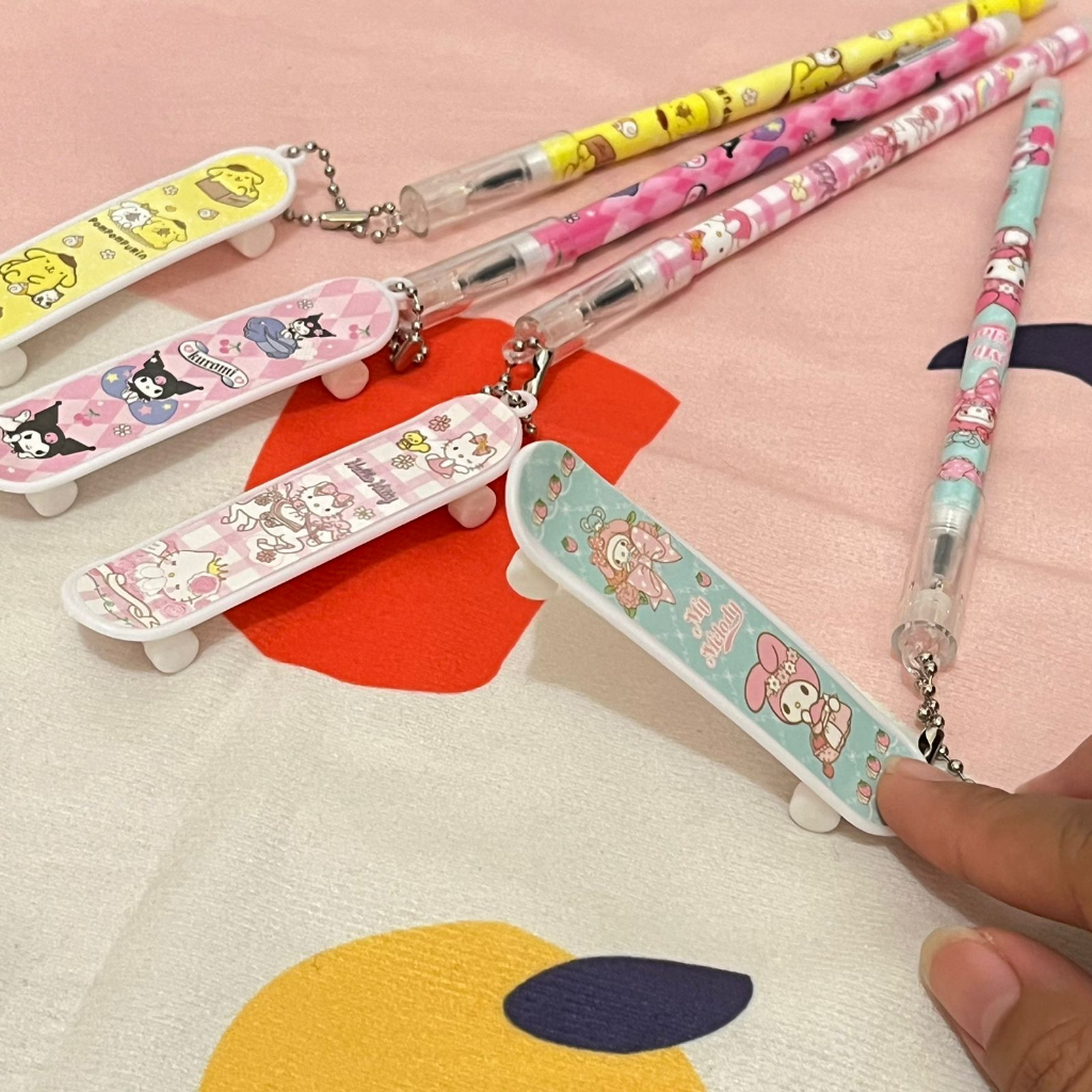 

pulpen bolpen gantungan SKATEBOARD SANRIO keperluan anak sekolah pen lucu imut keren pena unik fancy elegan bisa COD termurah import