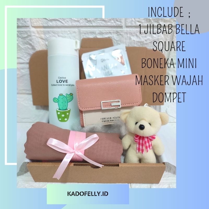

Hampers Kado Cewek/ Hampers Dompet/ Kado Ulangtahun/ Giftbox / Bella Square