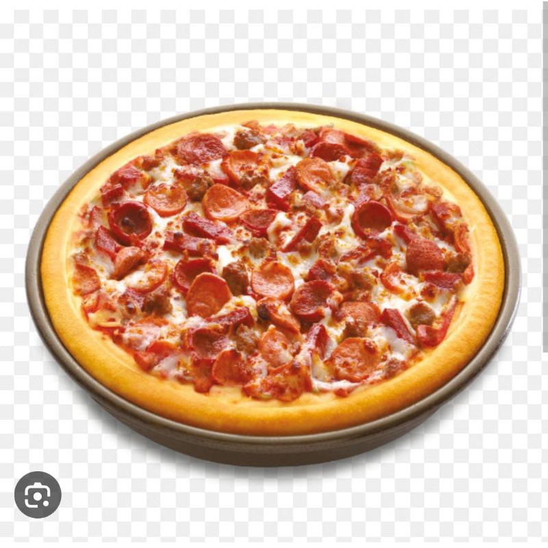 

piizza beef and cheese