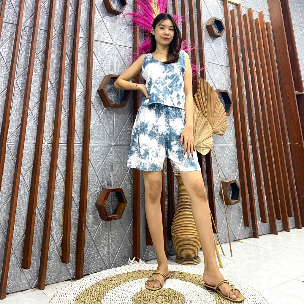 Jumpsuit Cipir Pendek Tie Die