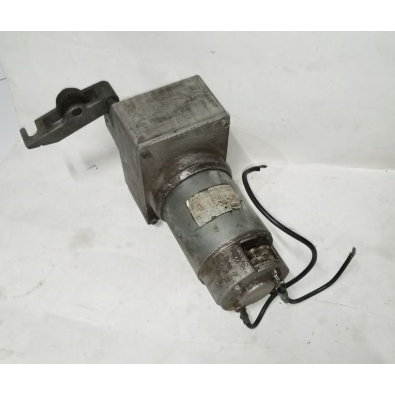 DINAMO Gearbox 12- 42V 90WAT 120RPM COPOTAN GEARBOX