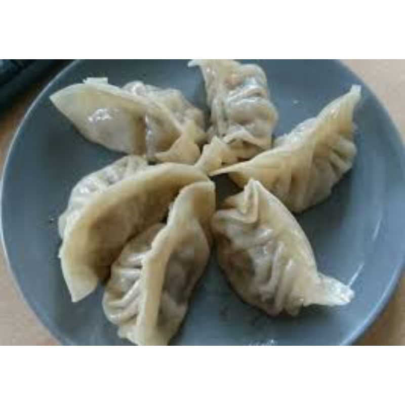 

gyoza dumpling plus saos Chili oil isi 30 pcs