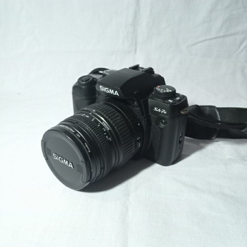 Kamera Analog SLR SIGMA SA-7n