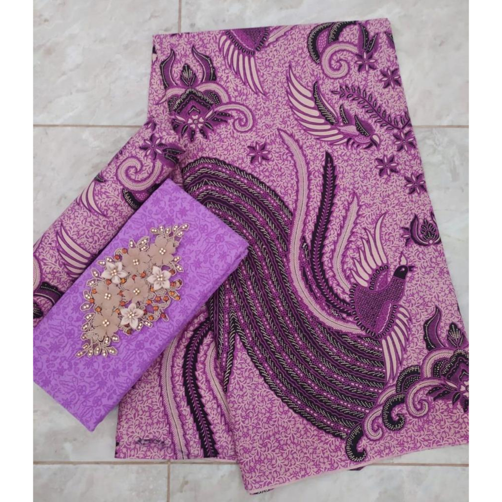 kain batik/kain batik murah/kain batik premium/kain batik pekalongan/kain batik meteran.