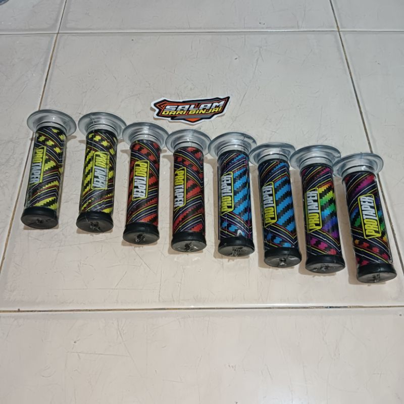 HANDGRIP STANG MOTOR KARBON / SARUNG GAS KARBON / SARUNG STANG KARBON WARNA RACING UNIVERSAL MOTOR  