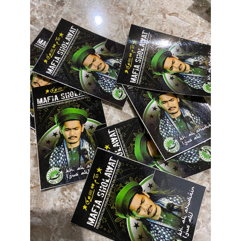 

Stiker majlis sholawat 10rb dapat 15pcs ( campur )