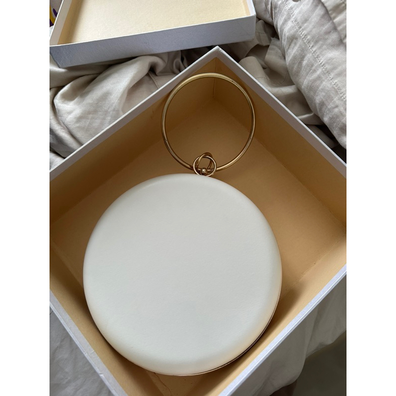 [PRELOVED] Lepetite Deluxe Harper Round Clutch Putih Tas Pesta Mewah