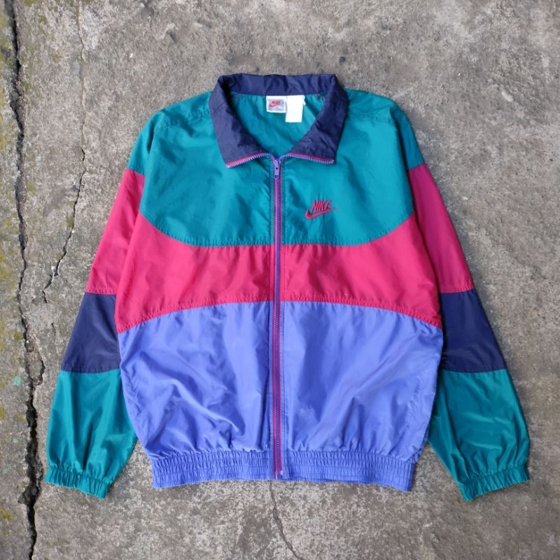 JAKET NIKE VINTAGE SECOND