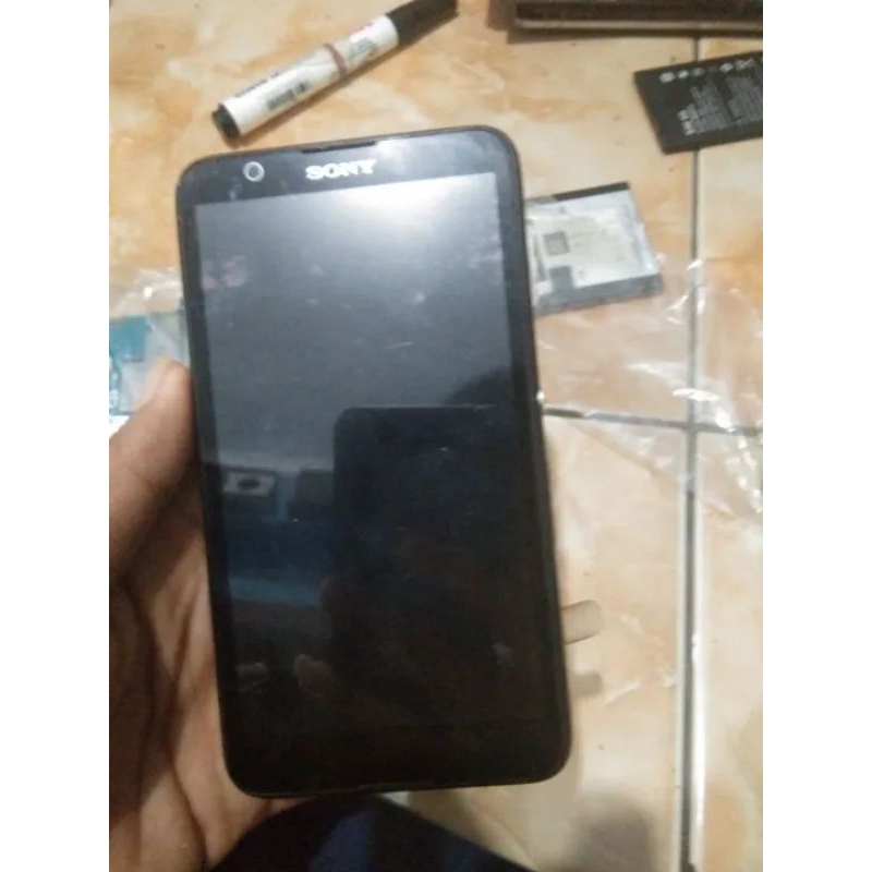 lcd Tc hp sony E4 E2115 lcd cabuttan normal udah tested