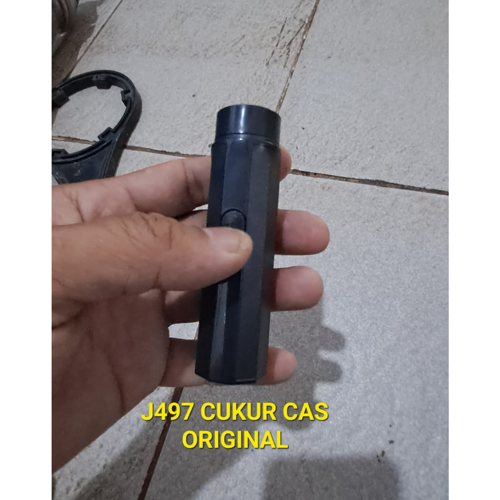 J497 CUKUR CAS ORIGINAL CUKURAN JENGGOT ELEKTRIK PORTABLE SHAVER USB CASAN CHARGING MINI ALAT MESIN HAIR RAMBUT BULU KUMIS RAMBUT TAHAN KARAT BAJA BESI   GARANSI UANG KEMBALI JIKA PRODUK TIDAK SESUAI / TIDAK BERFUNGSI / TIDAK COCOK  •Kategori: Alat Cukur