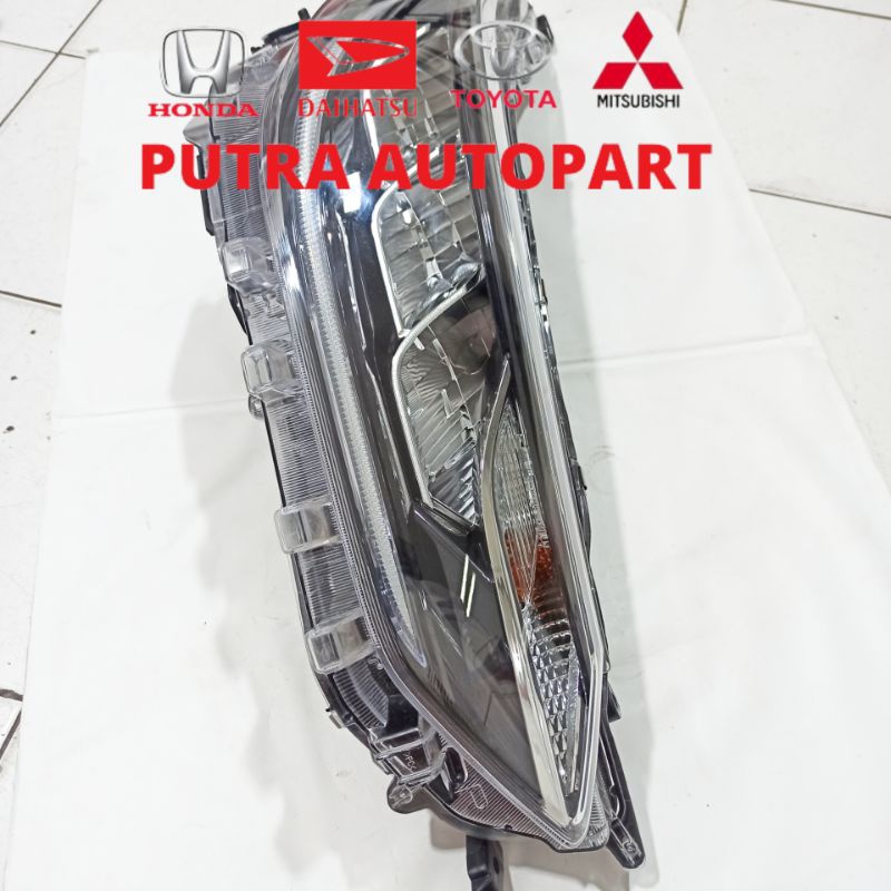 headlamp / lampu depan yaris GR 2021up original