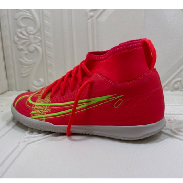 Sepatu Futsal Anak Nike Size 31