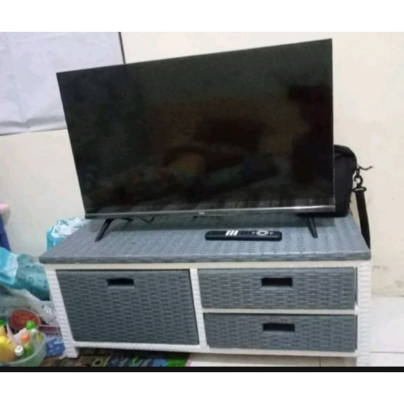 (REDY STOK) Meja Tv Rotan Sintetis Rak Laci 3 Rak Buku Susun