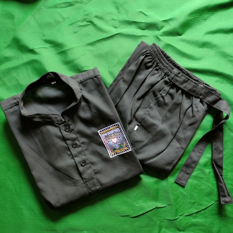 BAJU PSHT SISWA KANCING TIGA BENIK | sakral seragam siswa terate| baju ipsi