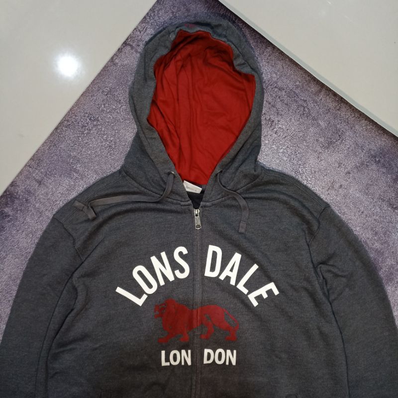 Zh Lonsdale