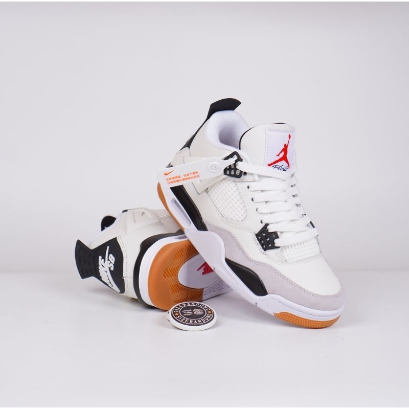 Sepatu Nike Jordan 4 SB Militari White Black