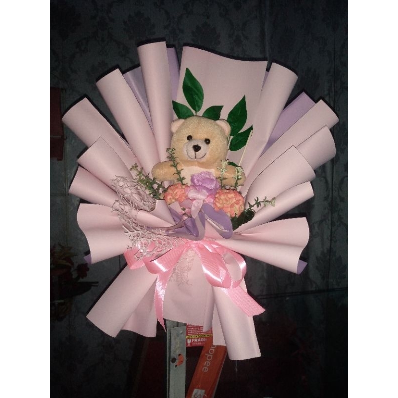 

Buket boneka/hadiah anak perempuan