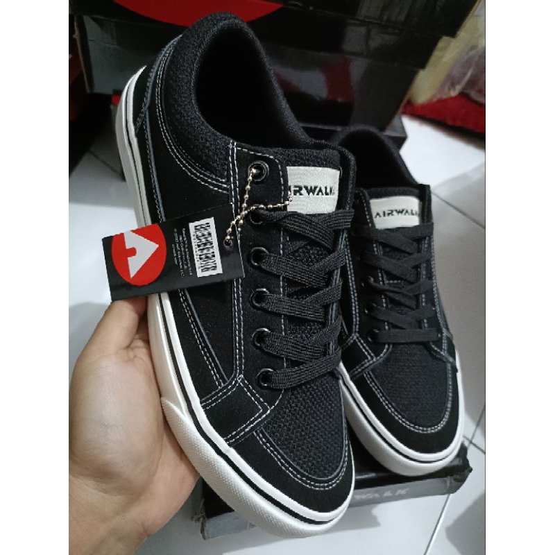 42 sports station big sale airwalk roby black