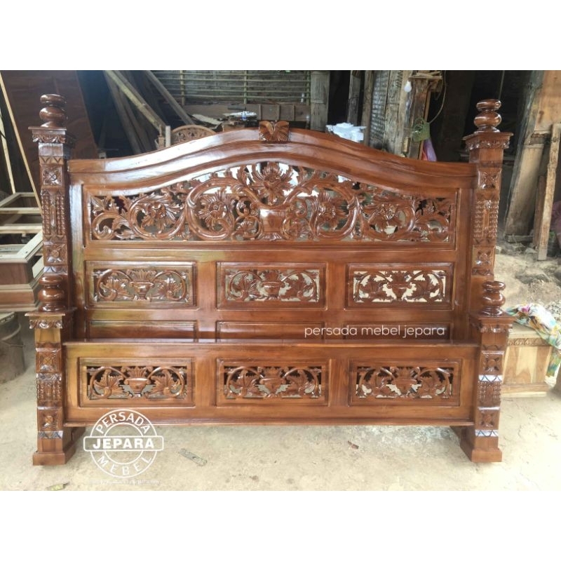 Tempat tidur rahwana / Dipan jati rahwana / Ranjang jati rahwana / Tempat tidur ukir jati jepara