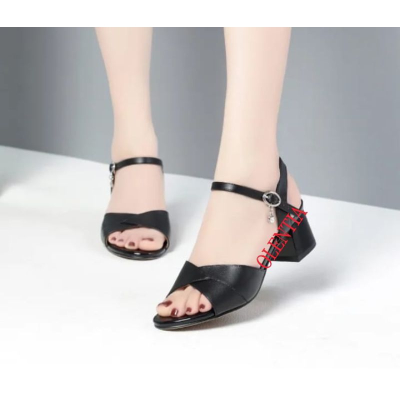 Sandal Heels Wanita hak 5cm HN 03