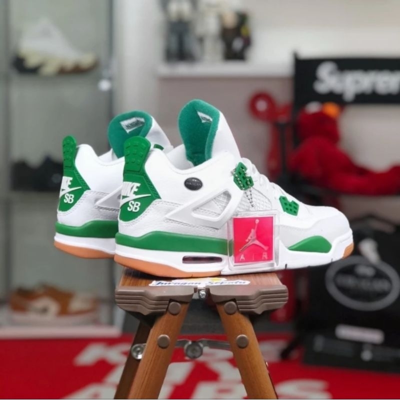 Air Jordan 4 Retro x SB &quot;Pine Green&quot;